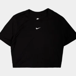 Nike Essential Slim Crop Womens Short Sleeve Shirt (Black)